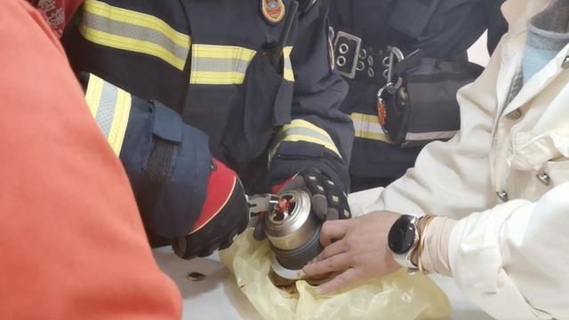 提醒！廚房這個地方利如刀片，千萬不要伸手進去→ - 