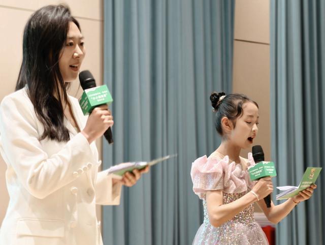 新鮮生活童聲說，匠心精神少年傳！2025首屆半島・琴牌杯小小演說家大賽圓滿收官 - 天天要聞