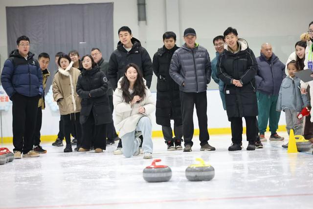 丰台歡樂冰雪季冰壺趣味體驗賽火熱開賽 - 