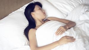 睡眠时的5个身体表现，竟是患病症状？请及时引起重视