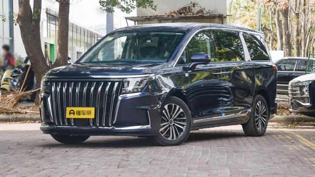 瑞风RF8深度评测：越级智电MPV，家用商务两相宜