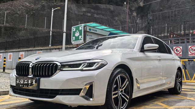 27.8万，宝马530Li一手准新车，豪华套装，宜商宜家之选