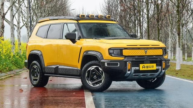 深蓝G318与理想L6对比，都是增程SUV，谁更适合家用？
