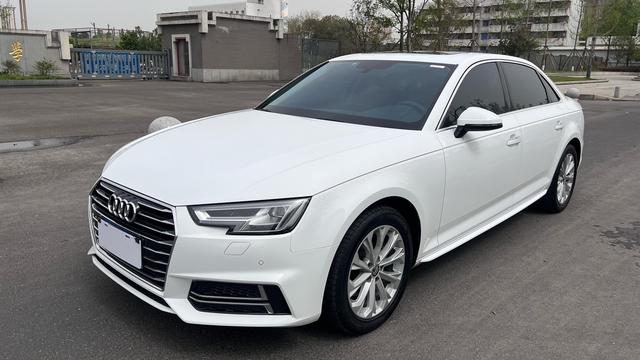 7.9秒破百，2019款奥迪A4L，12万出头就能体验豪华品牌轿车！