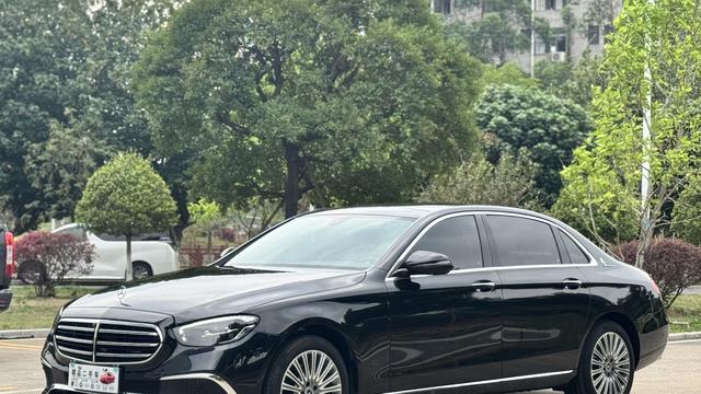 准新车！2023款奔驰E300L豪华，3万公里，一手车况体验豪华轿车！