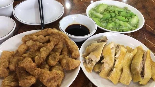 上海松江火了30年的小饭馆，人均40元吃到爽，天天有人开车过来吃