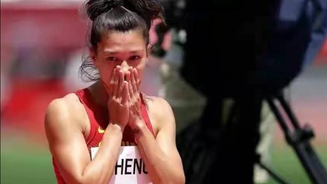 中国田径第一名归化运动员郑妮娜力，全亚洲首位参加七项全能的人