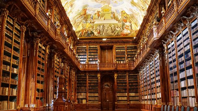 世界最美图书馆“耍大牌”，买了门票不让进门，却吸引无数游客