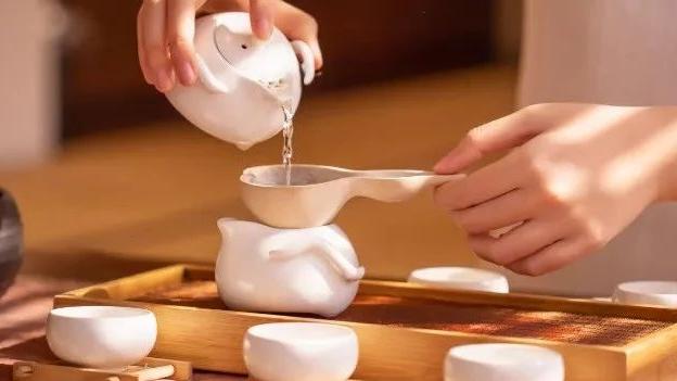 冬季喝茶养生有妙处，你应该这样喝？