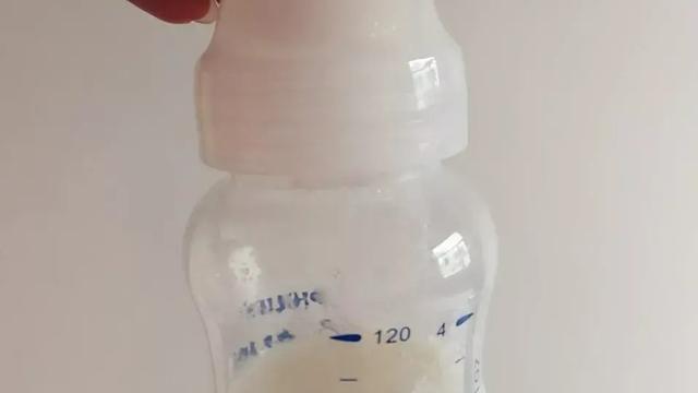 母乳妈妈的那些事儿～
生娃前，想象不出母乳喂养是一件什么样的事儿，怀孕时就暗