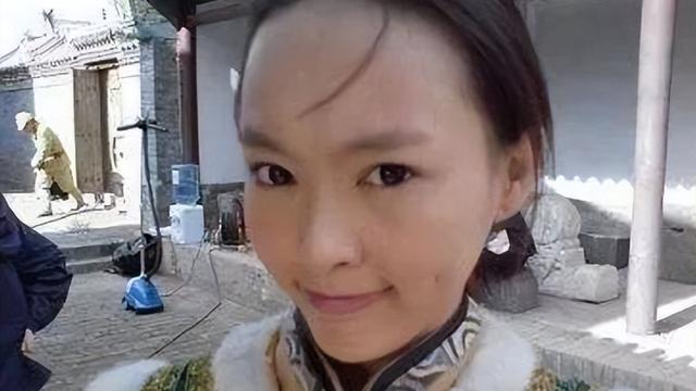 女人到了中年不能“秃顶”，看张钧甯、杨幂，影响颜值还显年龄