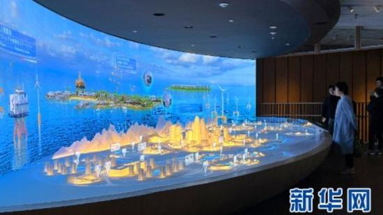 在大阪世博会中国馆看未来生活缩影