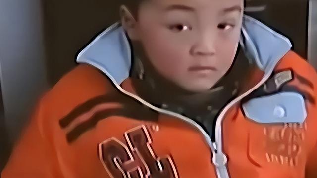 2008年，深圳男子3岁儿子被拐，三年后儿子在人群中一眼认出生父