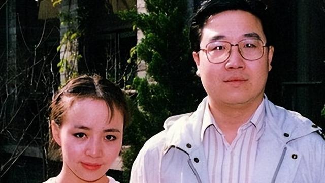 恨了英达20年，宋丹丹想不到，最看不上的儿媳王博谷帮她出了恶气