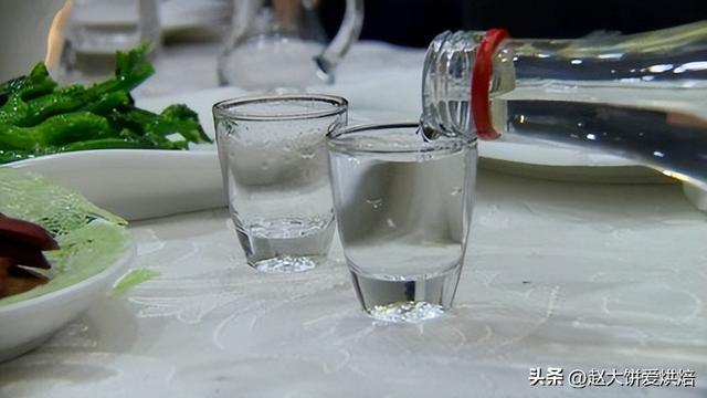 买白酒时记住这3点，别管多“廉价”，是100%纯粮佳酿，可放心喝