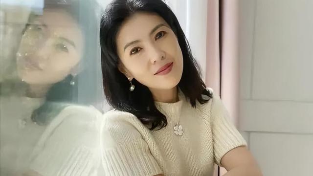 从“时尚女魔头”到“过气主编”，苏芒到底经历了什么？