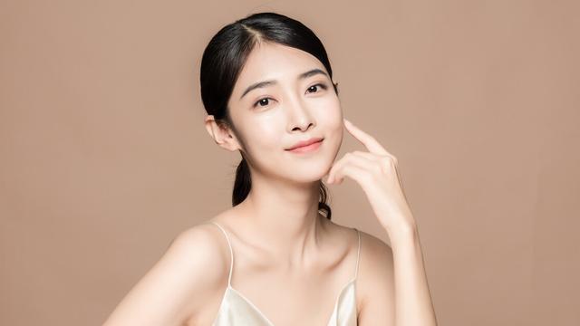 提醒女人：常吃5种天然“花青素”，肤色白皙有光泽，素颜也耐看