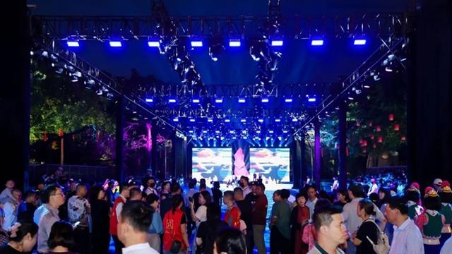 这场独属于惠安的产业时尚大秀，在泉州府文庙精彩上演