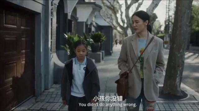 不是千元包火了，是时尚消费和传播的逻辑变了