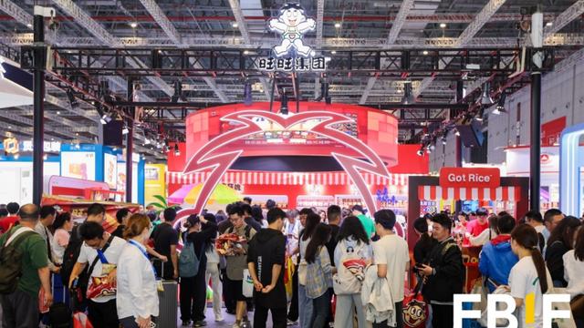 新晋零食顶流卡兹脆、浪味引爆FBIF零食盛典