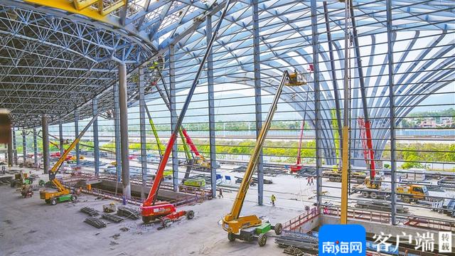 三亚凤凰国际机场三期改扩建项目冲刺年底竣工