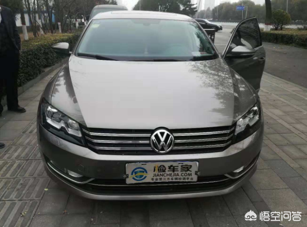 新帕萨特2012款，2012款帕萨特2.0御尊版配置参数（12/13款帕萨特怎么样）