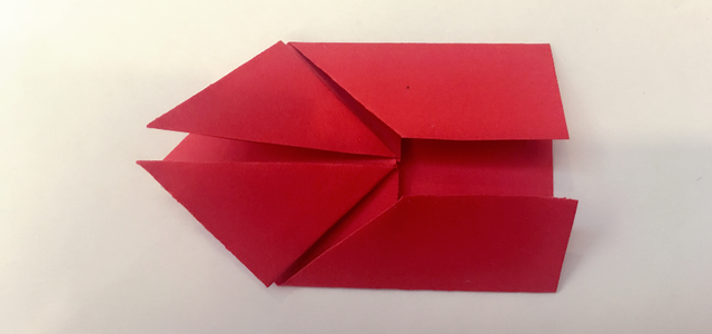 心怎么折纸，小心心怎么折纸（手工折纸：一颗心图文解析教程）