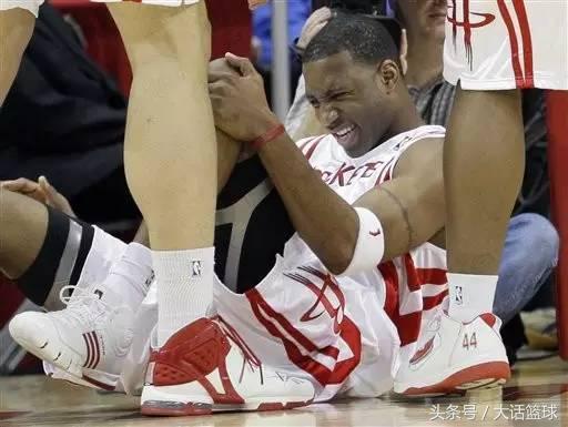 麦迪35秒后为什么废了，麦迪35秒后为什么废了呢（姚明最佳搭档35秒13分感动上苍）