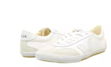 送女朋友圣诞礼物，送女朋友的圣诞礼物推荐（圣诞送女友礼物清单）