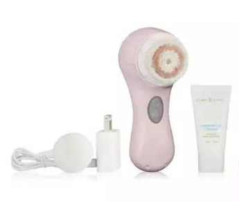 送女朋友圣诞礼物，送女朋友的圣诞礼物推荐（圣诞送女友礼物清单）