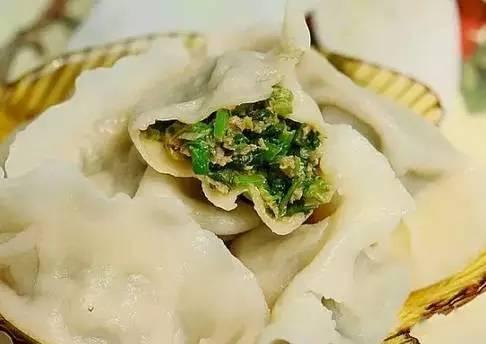 艾草生姜煮水洗头发正确方法，用艾草煮水洗头后....简直惊呆了（一位诸暨的母亲用艾叶煮水）