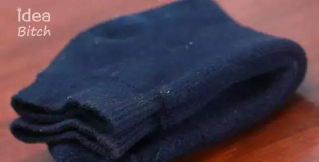 袜子怎么折叠 如何收纳袜子 叠袜子的方法，袜子怎么折叠（教你怎么正确折袜子！）