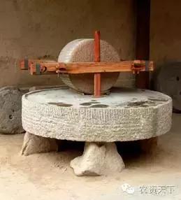 骨耜是用来做什么的，骨耜是用来做什么生产的（古代农民都用什么工具干农活）