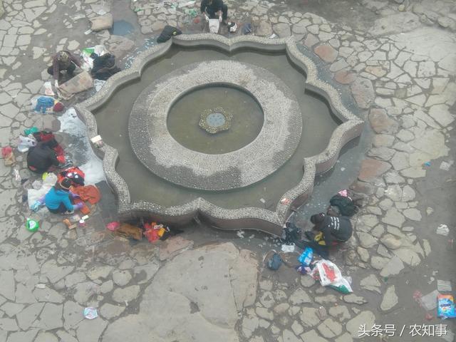 初二可以洗衣服吗，她们才是农村最辛苦的人（初二可以洗衣服吗）