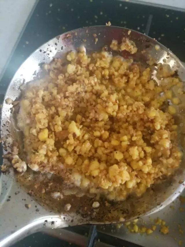 蛋黄油的作用与功效,蛋黄油的功效和作用(小儿鼻炎、烧烫伤、湿疹、肛裂、红屁股) 蛋黄油的作用与功效,蛋黄油的功效和作用(小儿鼻炎、烧烫伤、湿疹、肛裂、红屁股)