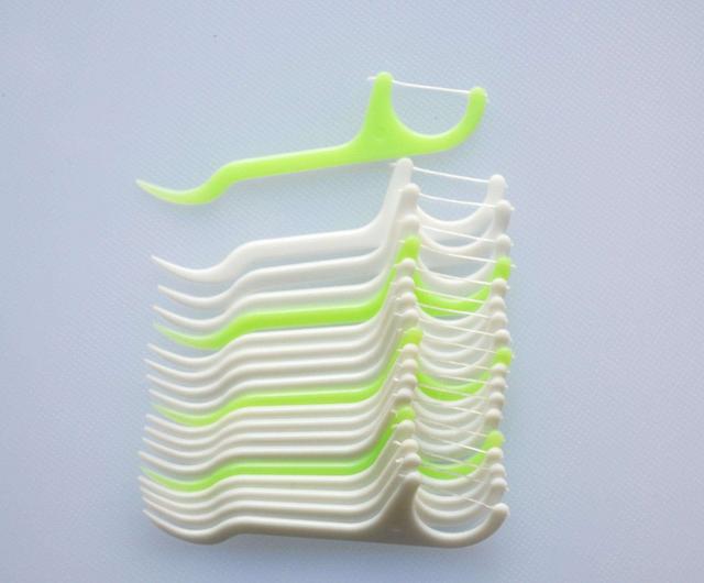 牙线是一次性的吗，牙线使用小常识（你知道牙线的正确使用方法吗）