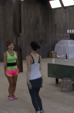 台湾辣妈张婷媗，童颜辣妈人淡如菊（45岁辣妈让你7天马甲线）