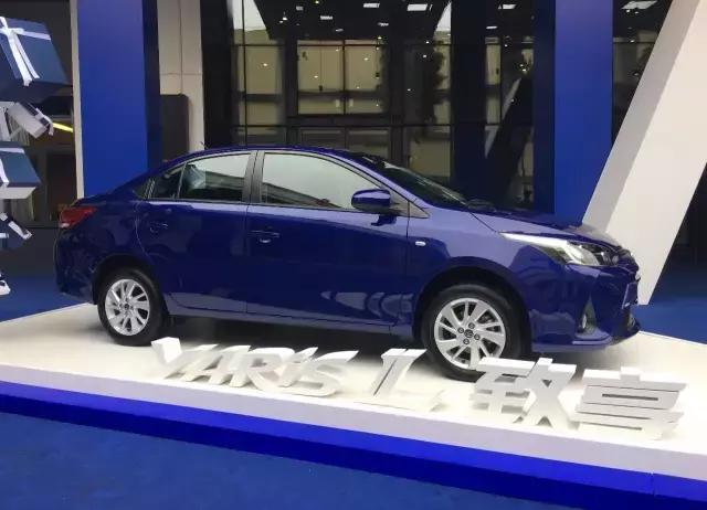 一汽丰田卡罗拉多少钱，一汽丰田卡罗拉价钱（先来看它和威驰的差别在哪）