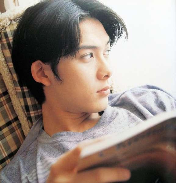 白线流的演员,兰白线扮演者(他是惊艳了时光的柏原崇) 白线流的演员,兰白线扮演者(他是惊艳了时光的柏原崇)