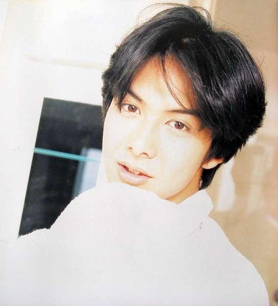 白线流的演员,兰白线扮演者(他是惊艳了时光的柏原崇) 白线流的演员,兰白线扮演者(他是惊艳了时光的柏原崇)