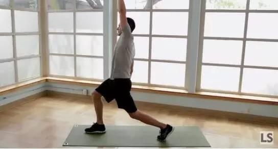 每天三个简单动作打造篮球铁膝盖，简单3个动作强化膝盖，实用