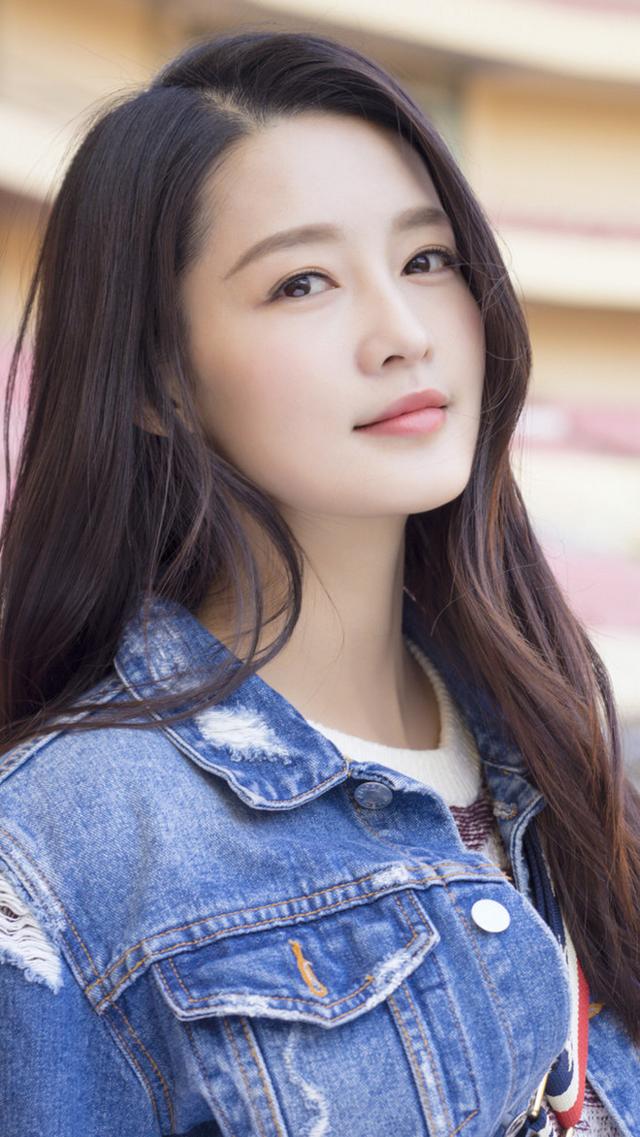 女生又傻可爱的外号，可爱女生绰号大全（粉丝都给女明星们起了哪些可爱的外号别称）