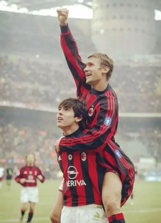 卡卡卡通。，微信头像，卡卡卡通。（他是上帝给我们的一笔足球财富）