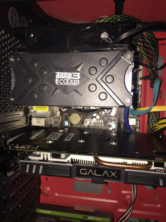 cpu散热器风扇朝哪个方向（实测散热器方向对效能影响）