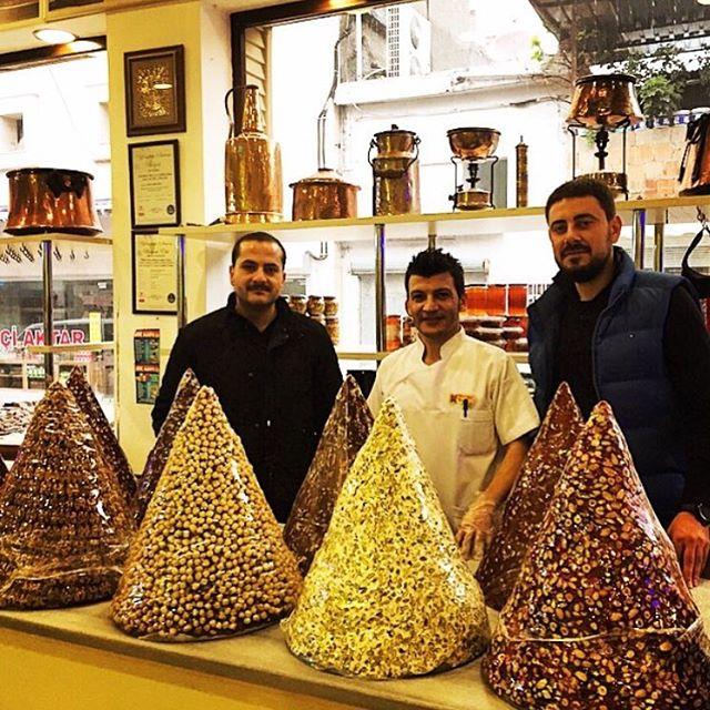 嗜甜如命嗜甜网名，嗜甜如命嗜甜微信昵称（这些形形色色糖果）