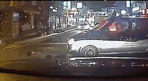 遇到碰瓷讹人的怎么办，遇见碰瓷讹人的怎么办（5招告诉你如何应付碰瓷党）