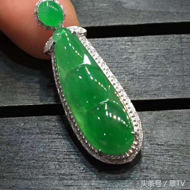 翡翠四季豆的寓意，翡翠四季豆的寓意是什么（如果你还不知道就太low啦）