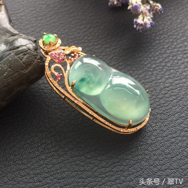 翡翠四季豆的寓意，翡翠四季豆的寓意是什么（如果你还不知道就太low啦）