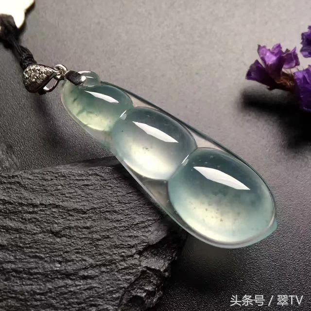 翡翠四季豆的寓意，翡翠四季豆的寓意是什么（如果你还不知道就太low啦）