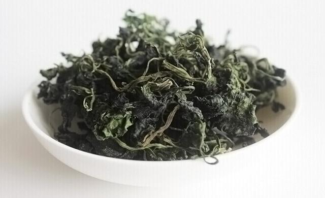 灰灰菜怎么吃，灰灰菜怎么吃不过敏（别小看农村房前屋后的灰灰菜）